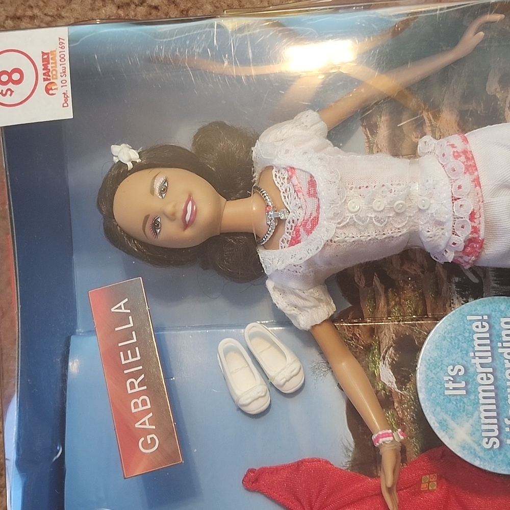 NIP High School Musical 2 Gabriella lifeguard Disney kids toy make believe - Picture 2 of 5